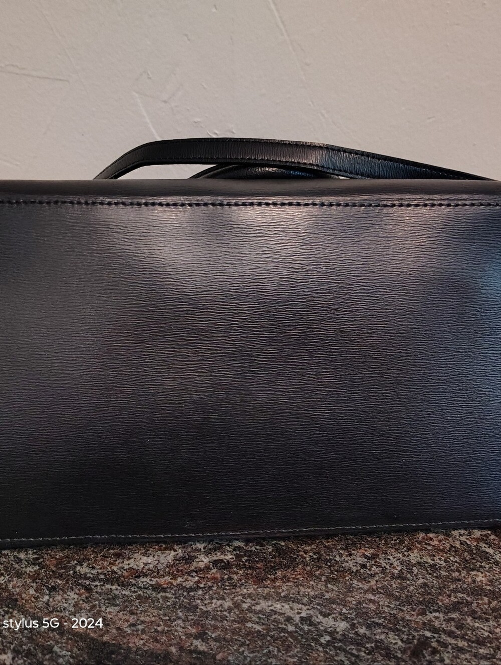 Ralph Lauren Leather Tote Bag. - Picture 6 of 10